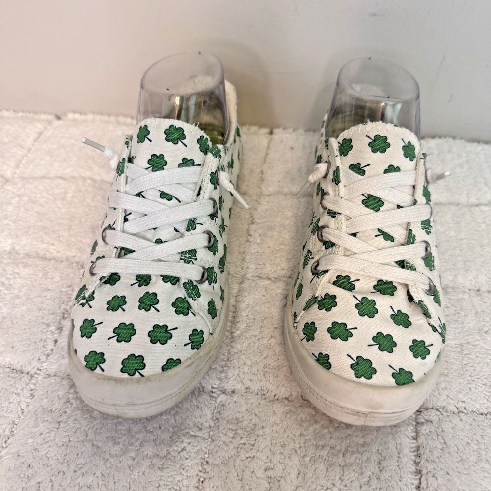 Isaac Mizrahi Womens Reesa Canvas Shamrock Sneakers Sz 7.5 St Patricks Day
